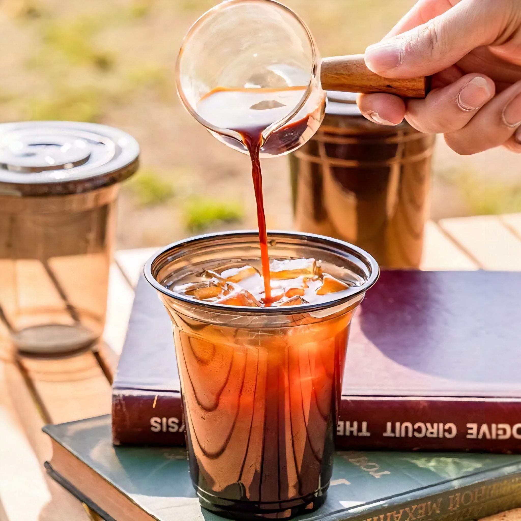 Disposable Sippy Coffee Cup Transparent PLA Black 10x10.5cm with Lid 10pack