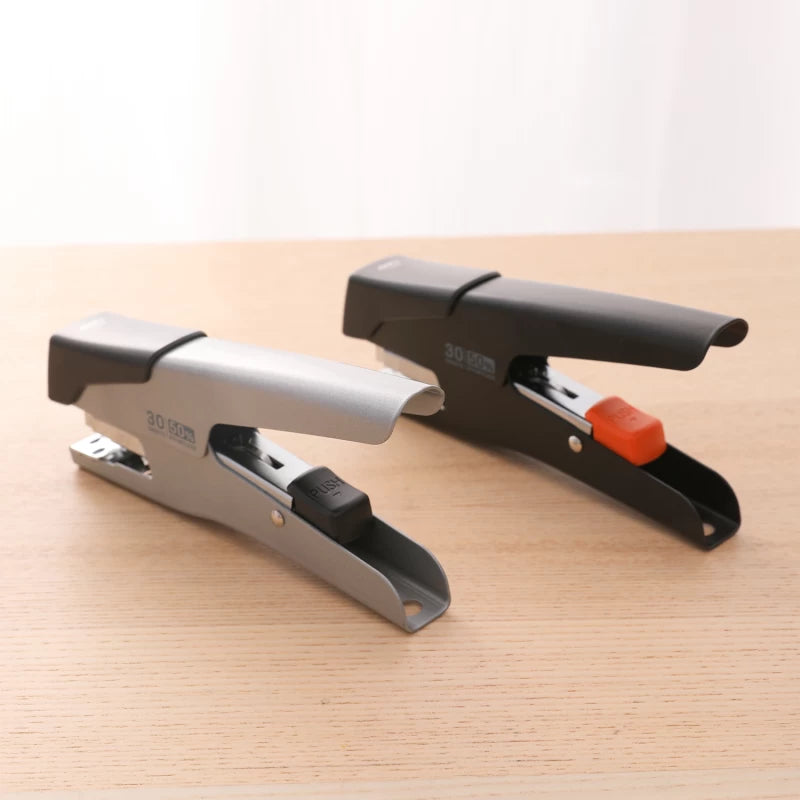 Deli Effortless Plier Stapler 30-Sheets