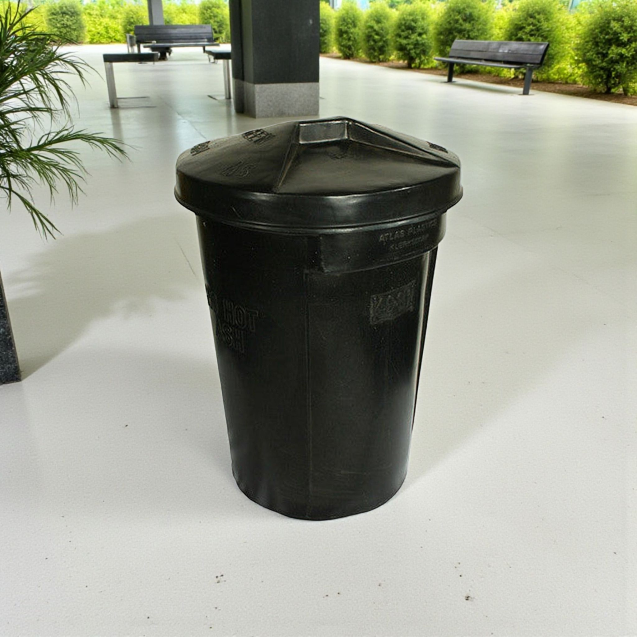 85L Atlas Refuse Bin Lid Black AP-825