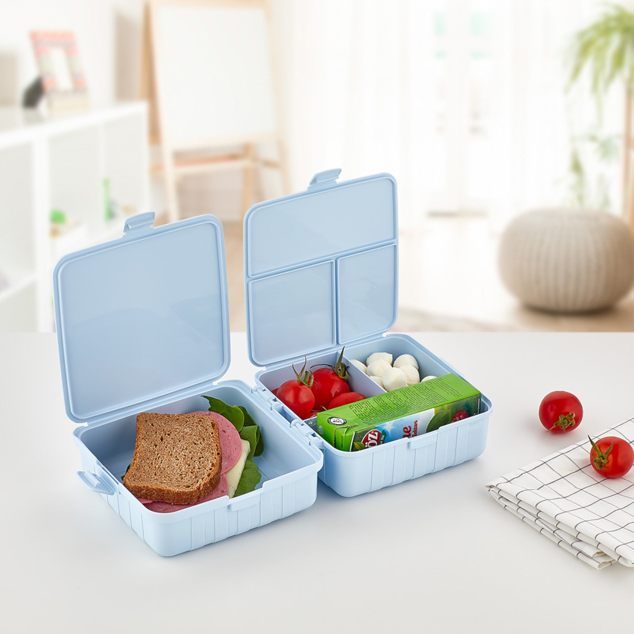 Trend Square Lunch Box Plastic 15x15x9cm