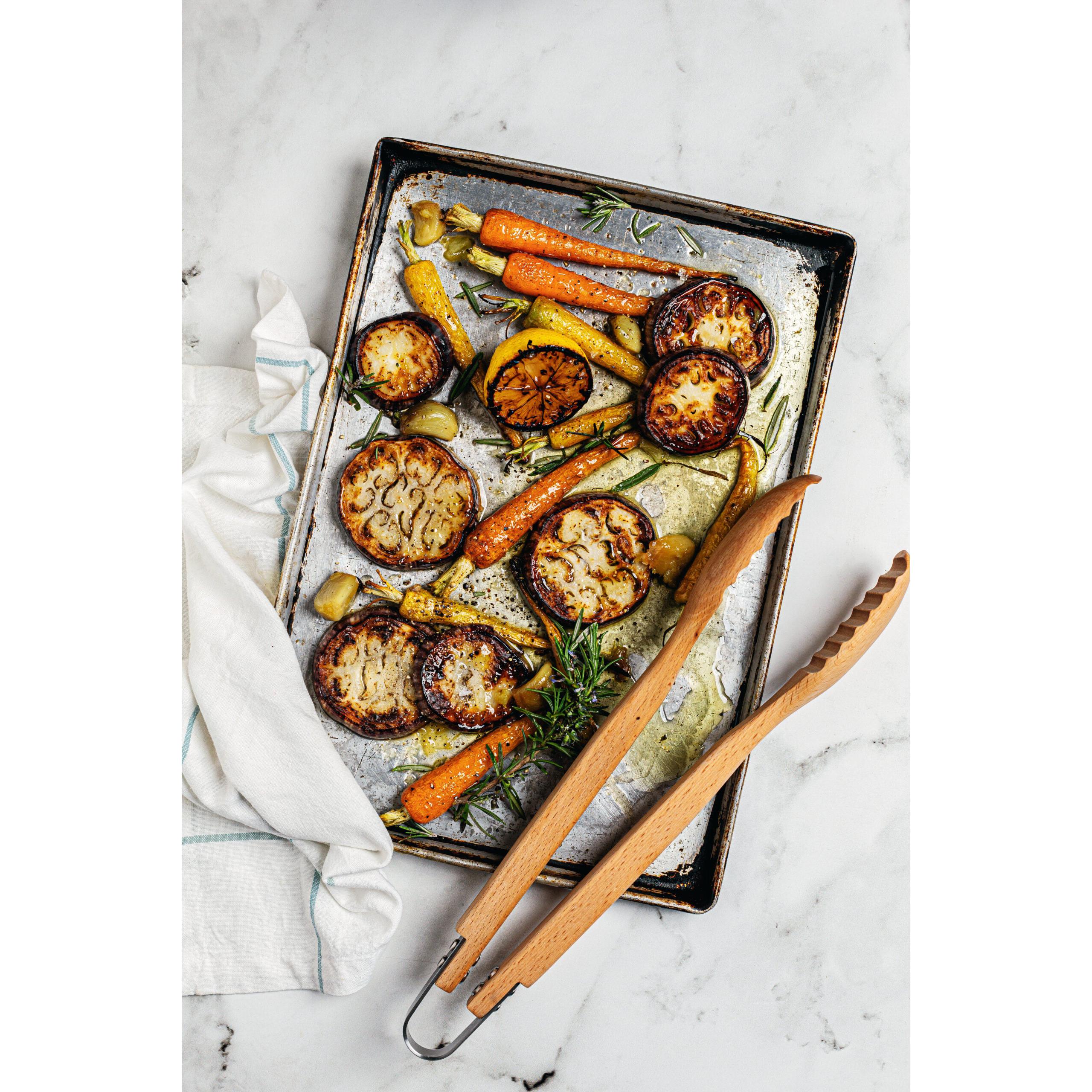 Legend Premium Beechwood Tong