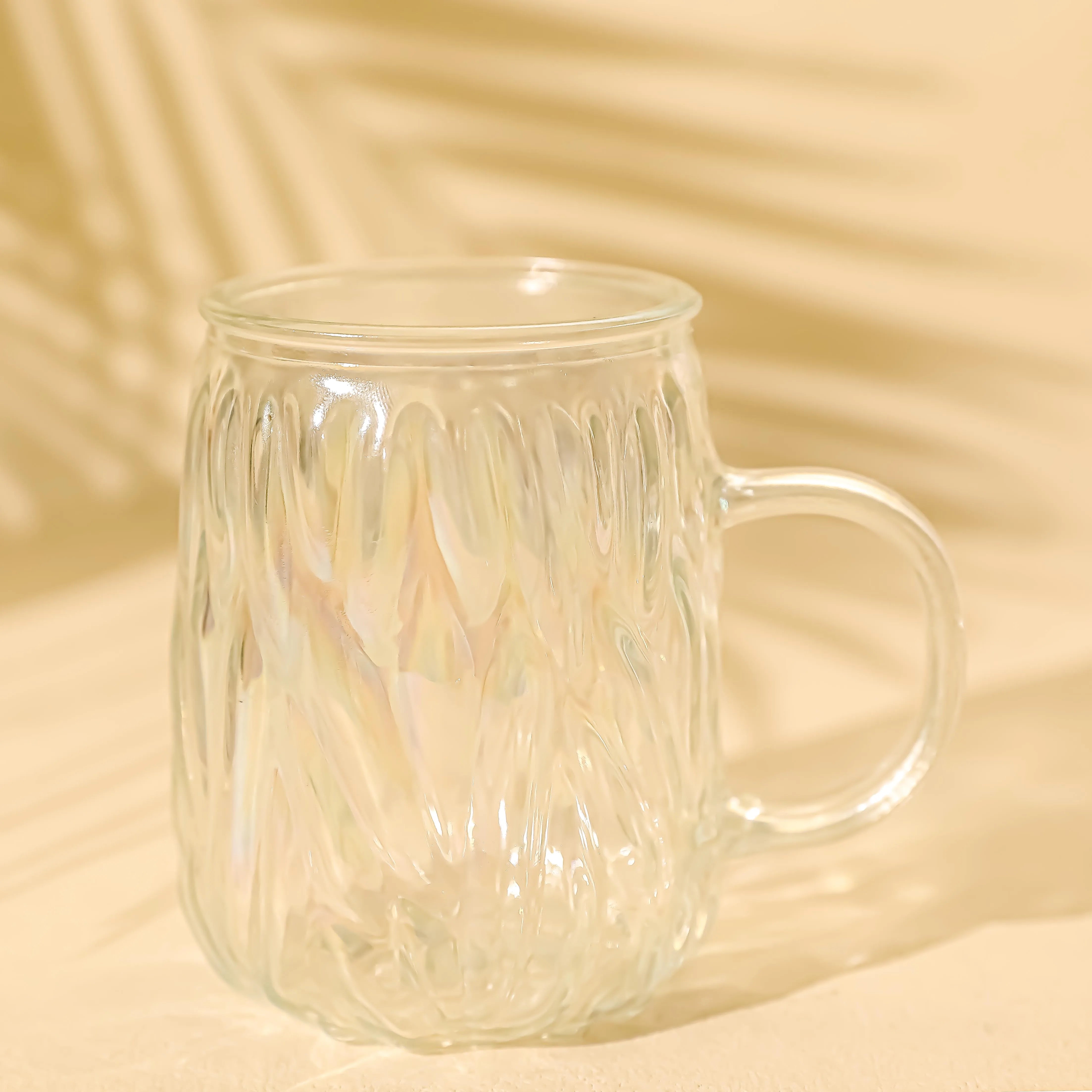 Borosilicate Glass Drinking Mug with Crown Lid & Spoon 450ml