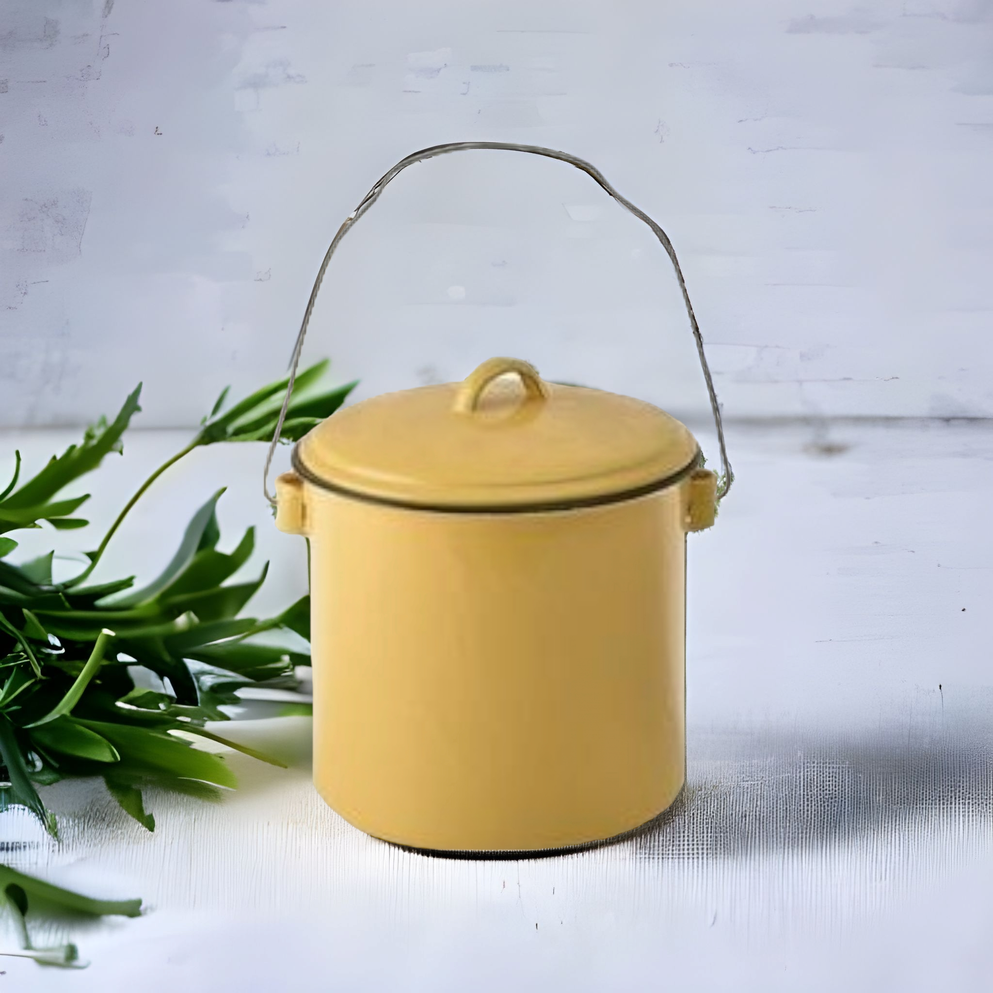 Kango Enamel Billy Can 18cm Food Beverage Carrier with Lid & Handle Harlequin