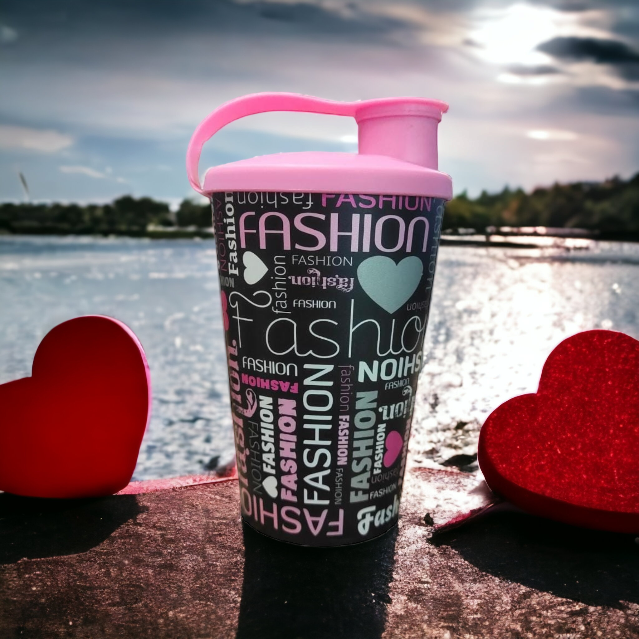 Reusable Takeaway Coffee Cup 340ml with Flip Top Cap Fashion Design