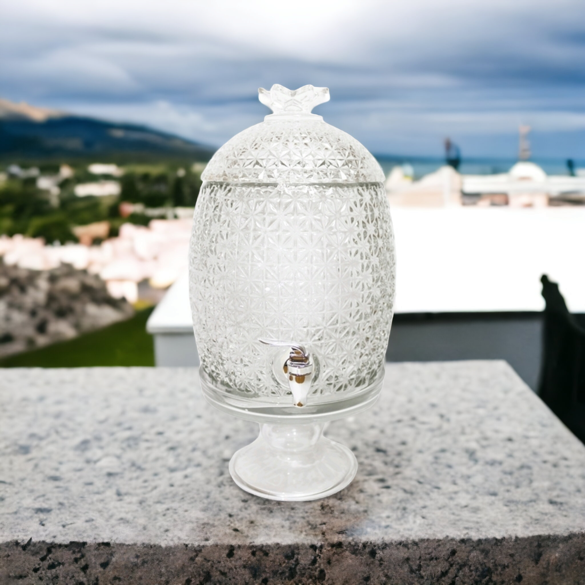 Aqua Beverage Dispenser 7L Glass Pineapple On Stand 27580