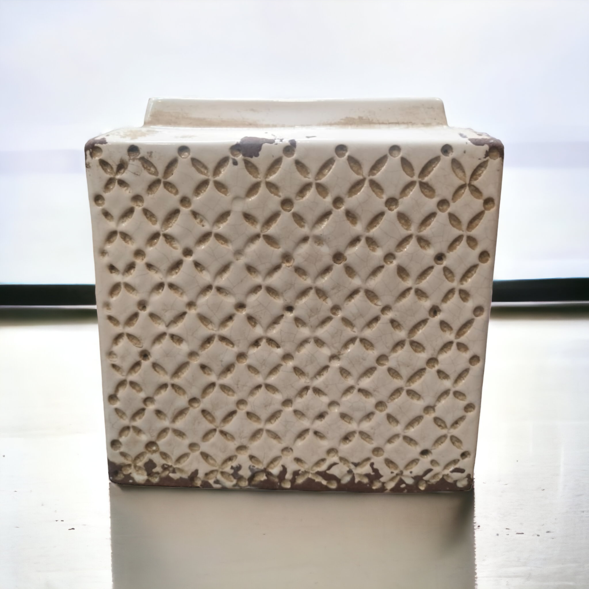 Vintage Rustic Ceramic Cream Vase 18x9cm