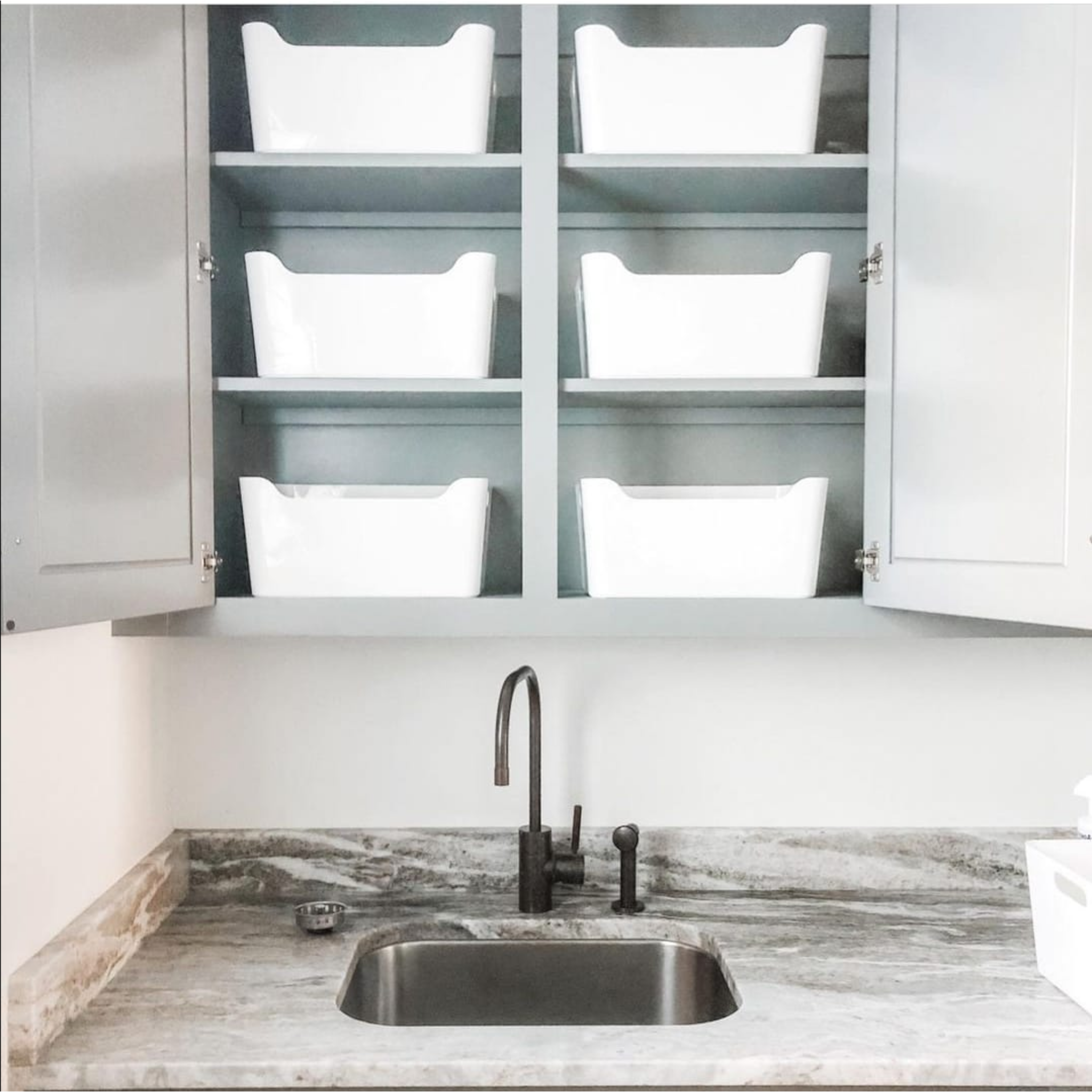 Nu Ware Variar Plastic Storage Organizer Container