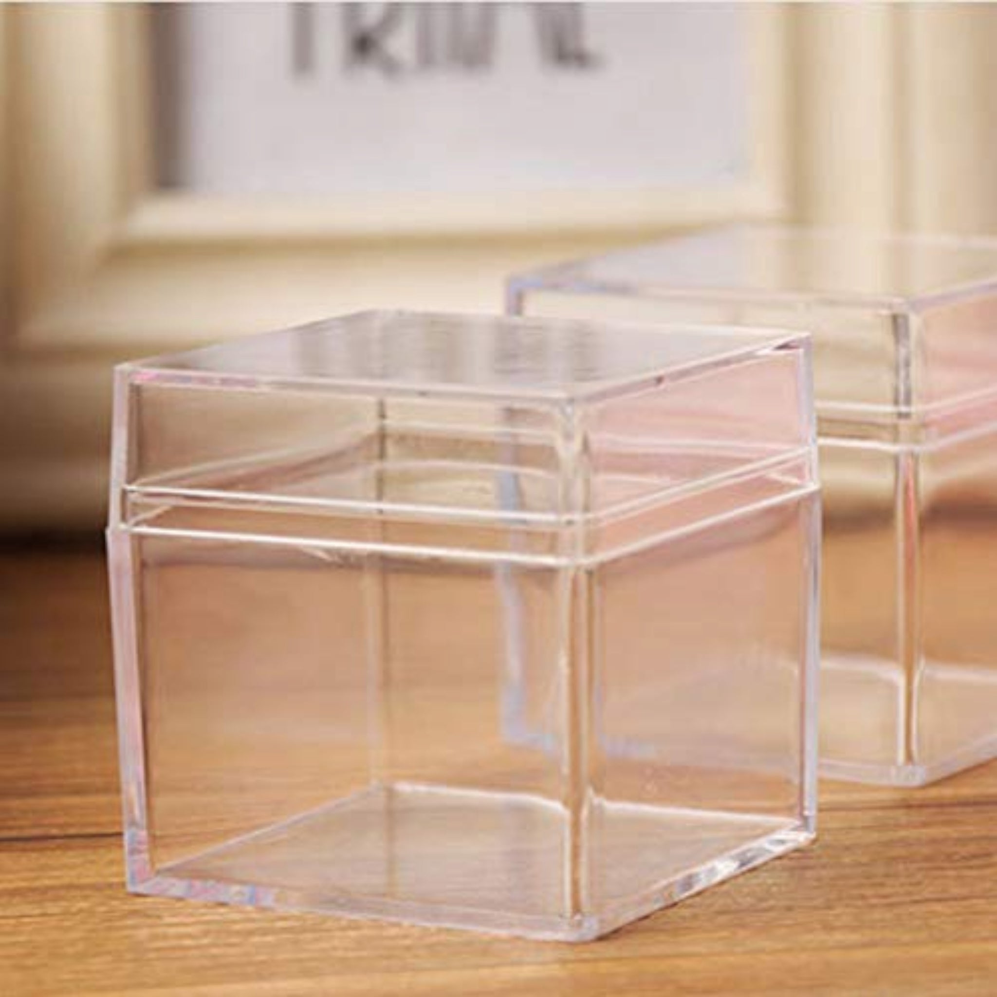 Acrylic Gift Box 5-Sided Cube Display Square with Lid 4.5x4.5x4.5cm