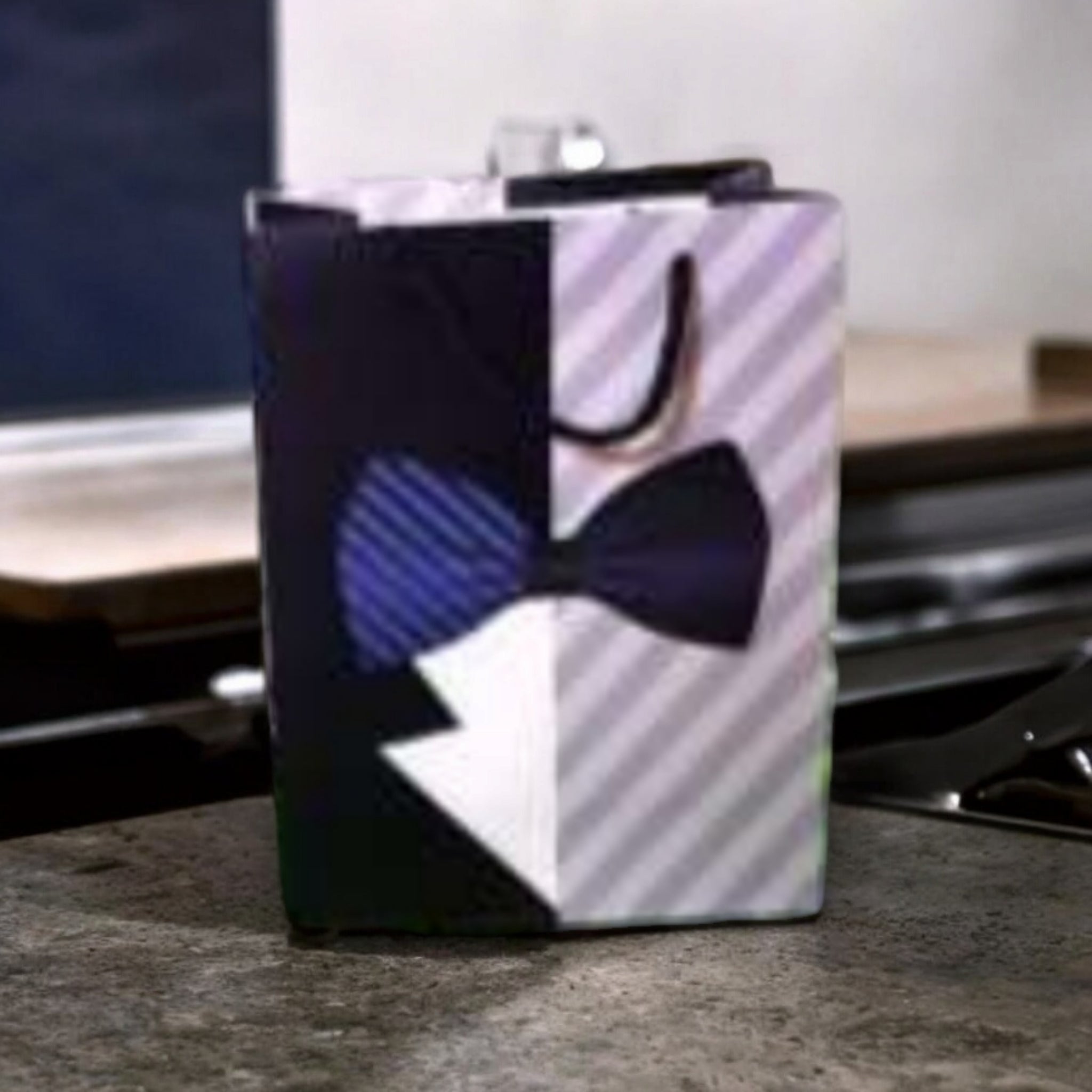 Gift Paper Party Bags Dad 18x24x8.5cm 1pc