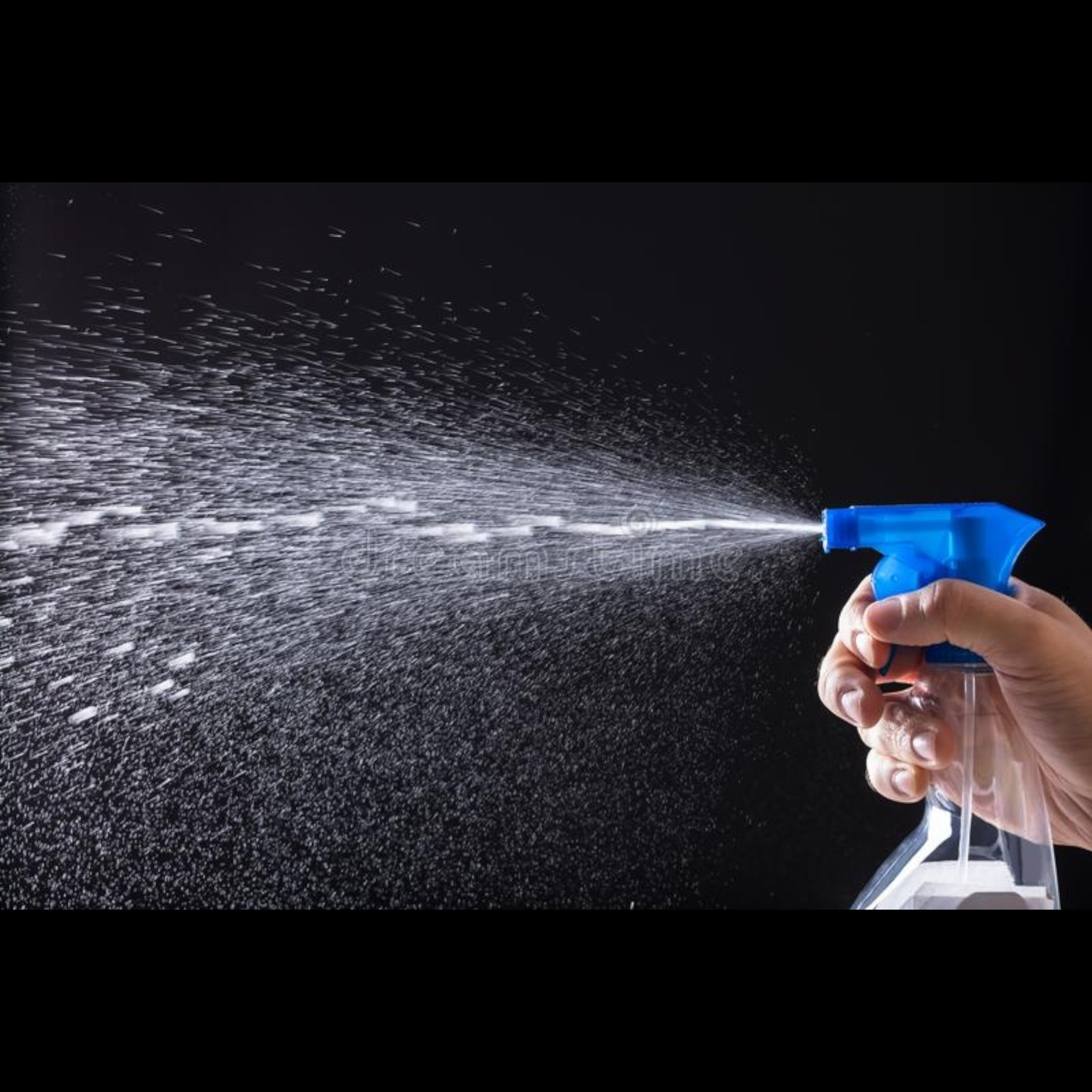 Plastic Trigger Spray Bottle 580ml XBOT85