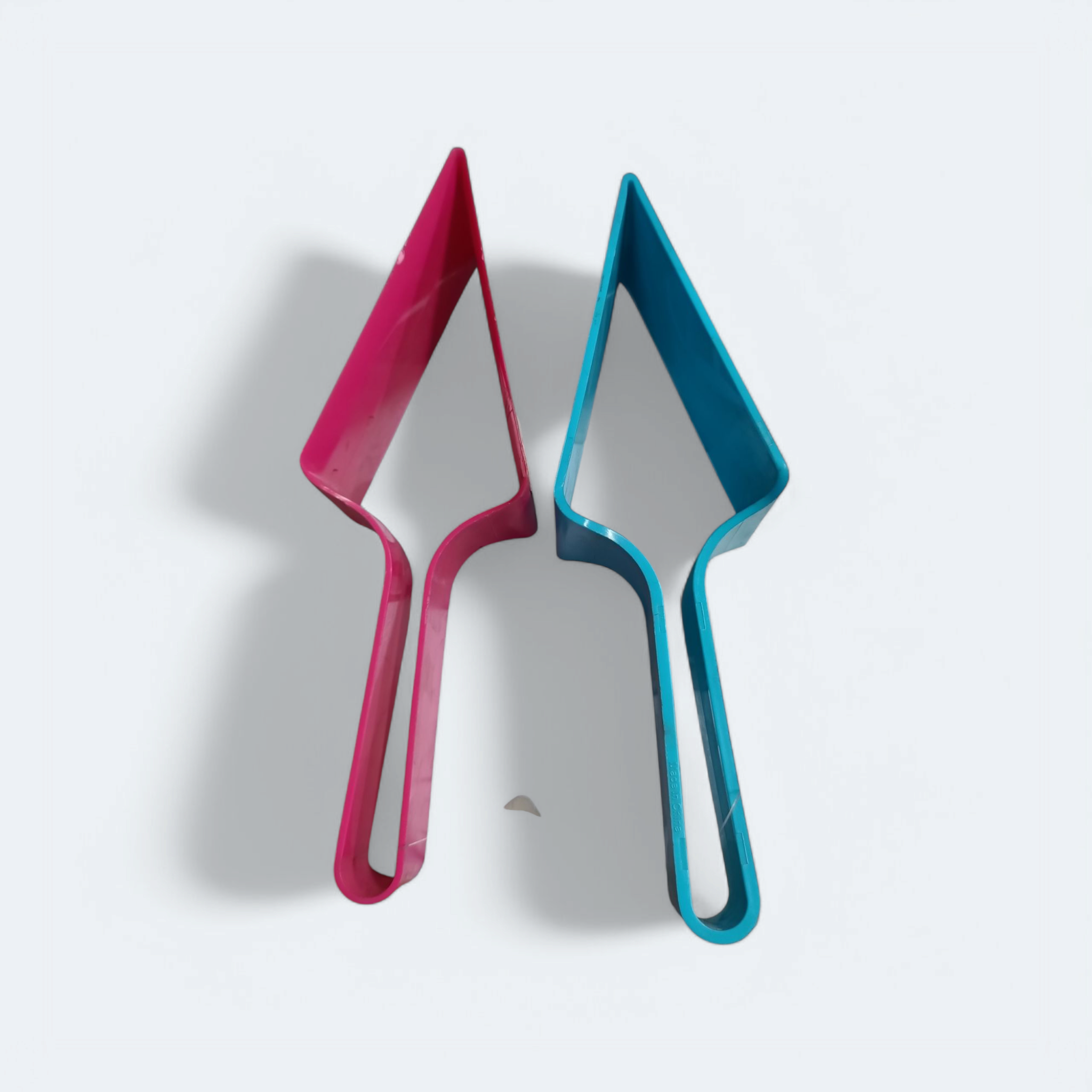 Cake Lifter Plastic 2pcs