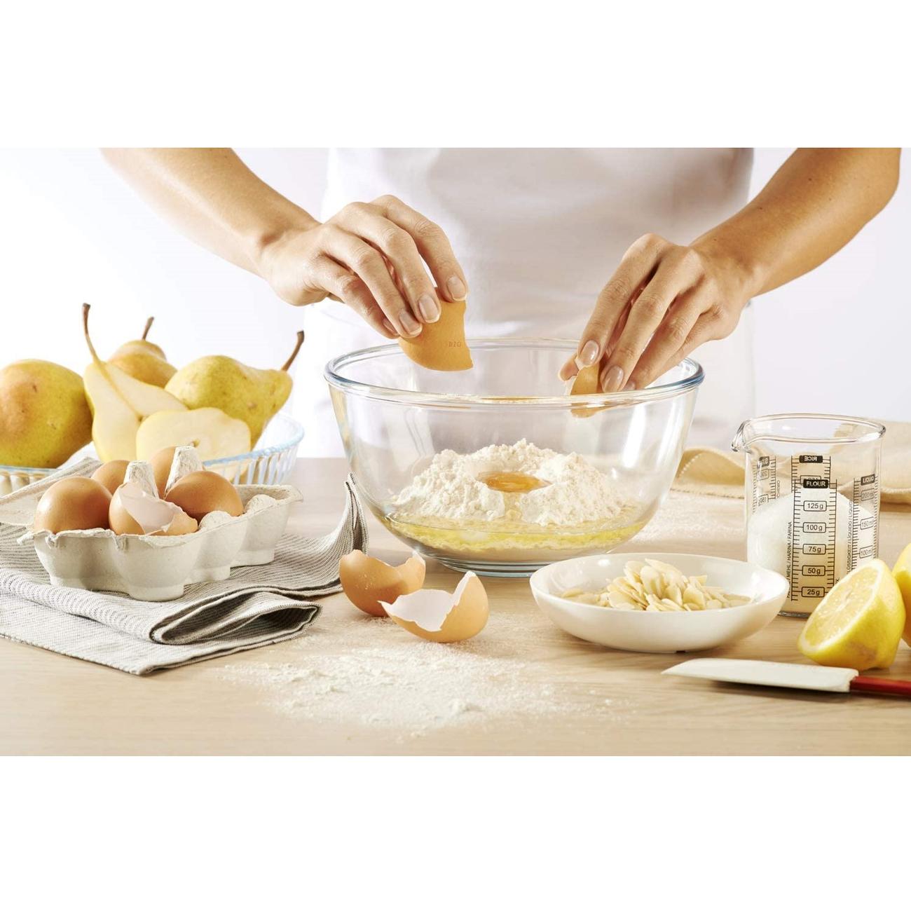 Pyrex Glass Mixing Bowl