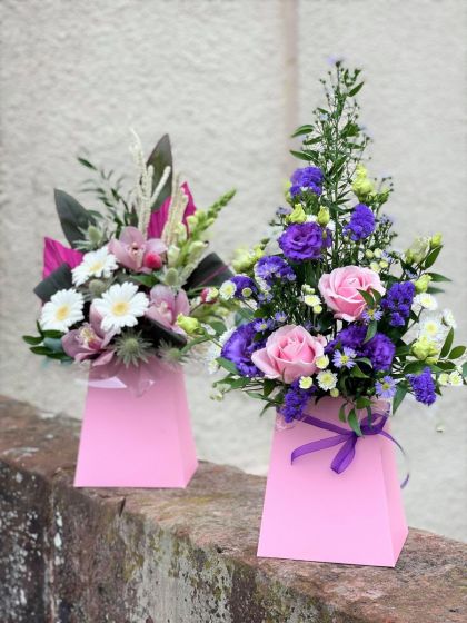 Blenheim Lined Paper Florist Vase Large Pink