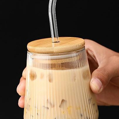 Glass Drinking Vertical Ribbed Cup 500ml with Bamboo Lid & Curved Straw 7x11cm