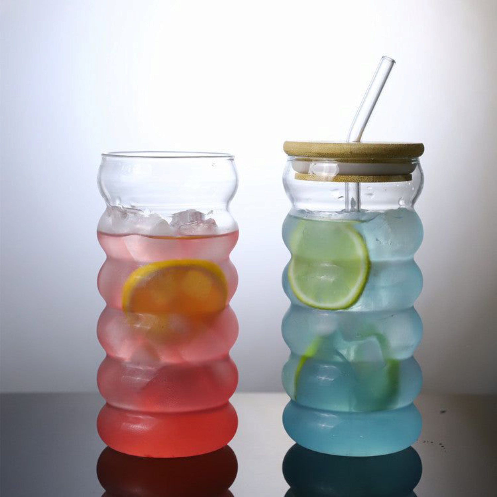 Glass Drinking Ribbed Cup 500ml with Bamboo Lid & Curved Straw 7x15cm