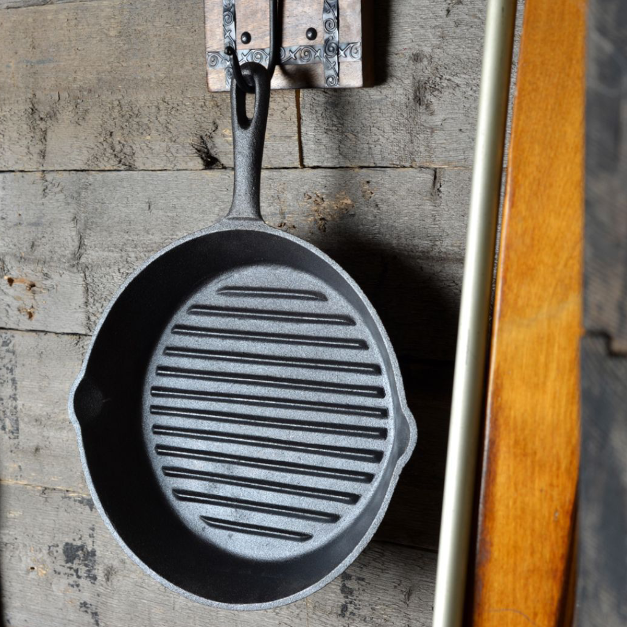 Totai Cast Iron Round Griddle Pan 20cm