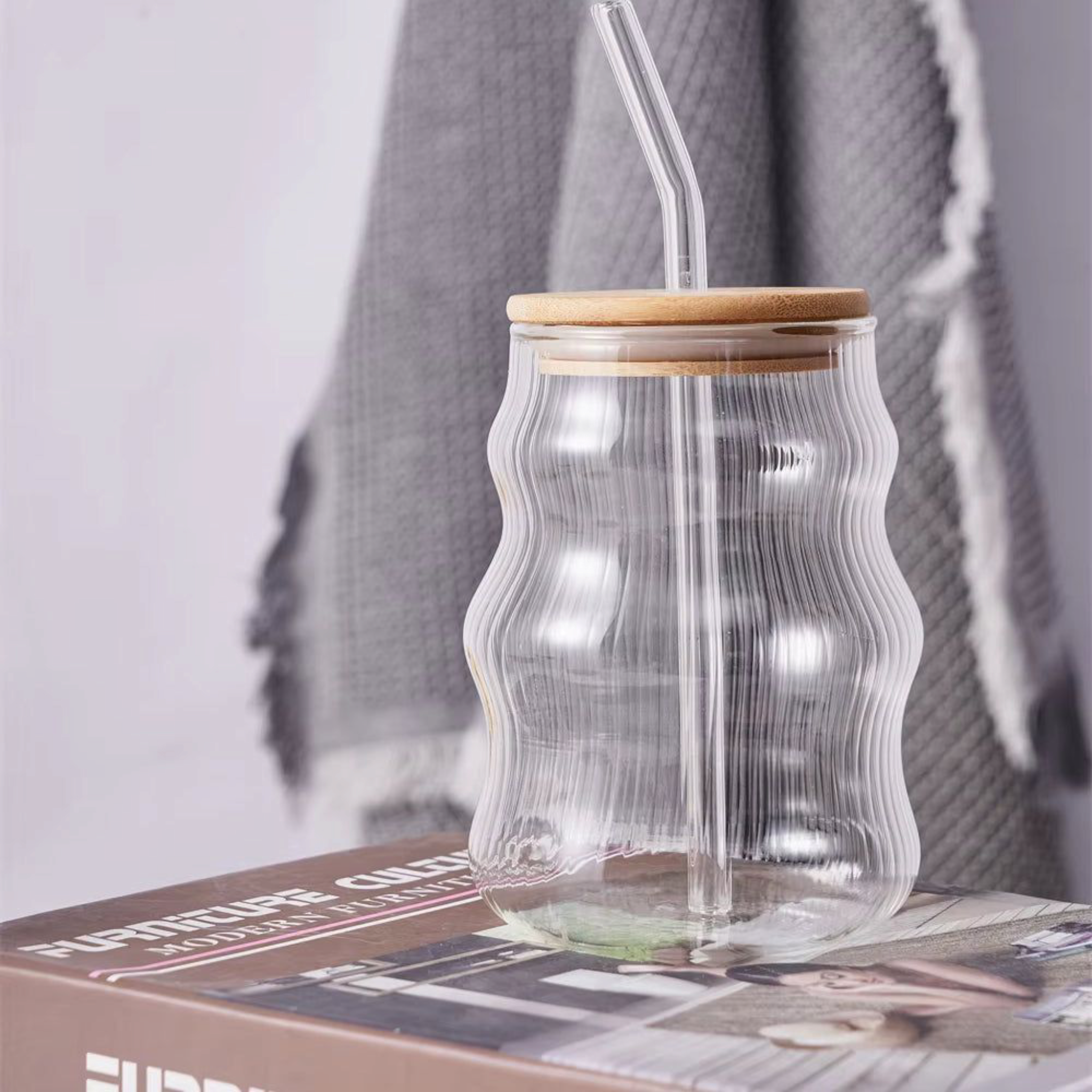 Glass Drinking Wavy Cup Ribbed with Bamboo Lid & Glass Curved Straw 550ml 7x12.5cm