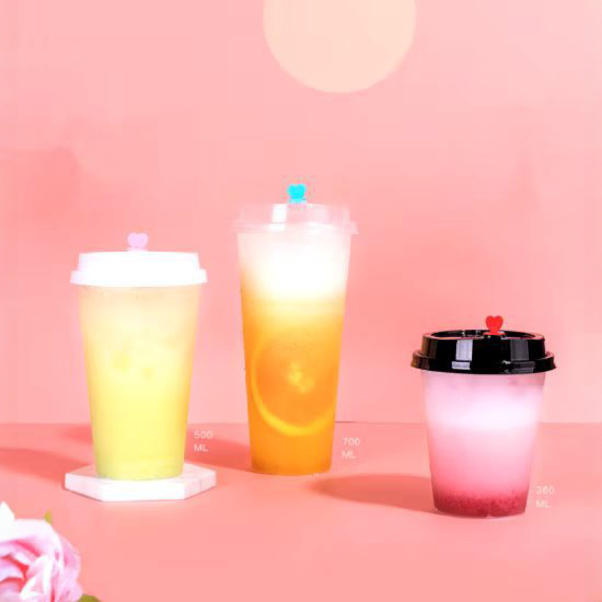 350ml Frosted Smoothie Cup Plastic with Lid & Red Heart Sip Plug 10pack