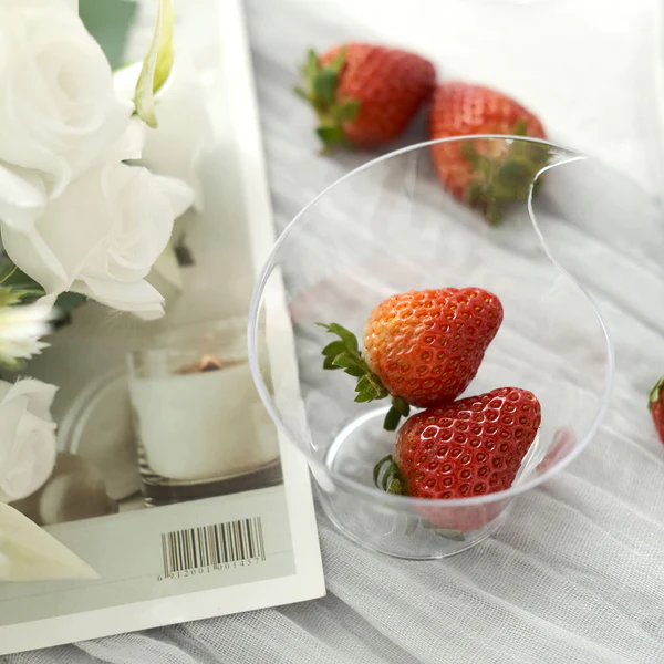 Acrylic Plastic Twisted Triangle Mini Dessert Cup Disposable 20pack