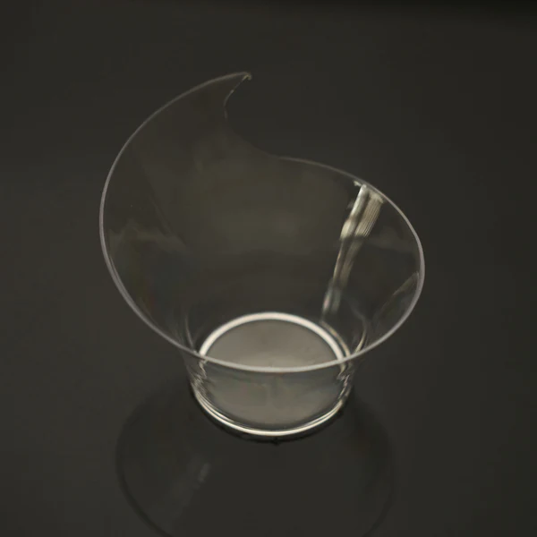 Acrylic Plastic Twisted Triangle Mini Dessert Cup Disposable 20pack