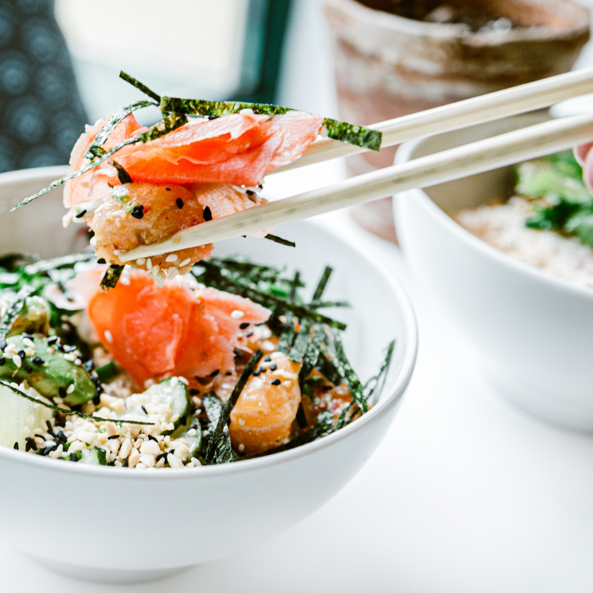 Disposable Bamboo Chopsticks 20cm Twine with Paper Wrap 10pack