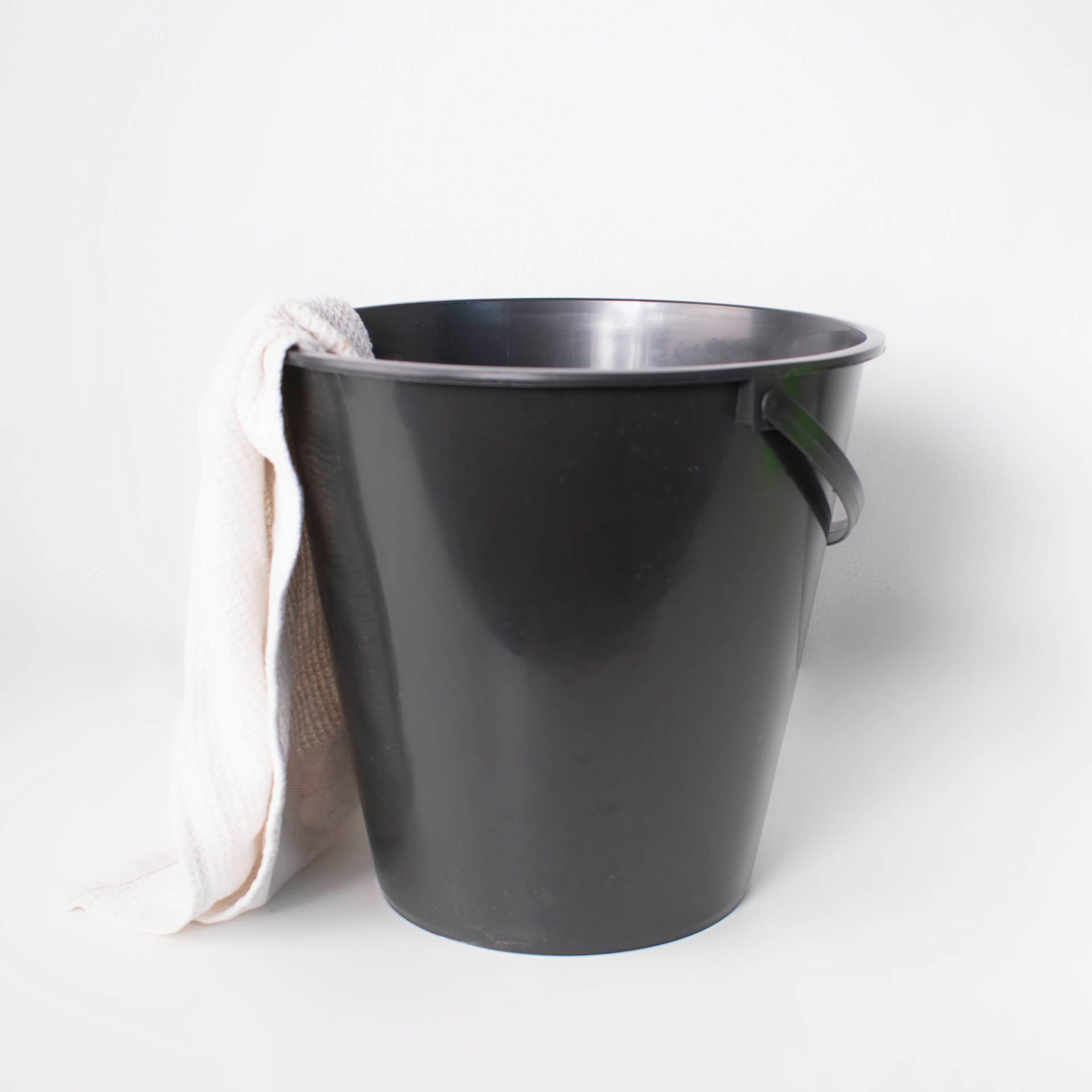 Otima Plastic Bucket 9L Recycle Regrind