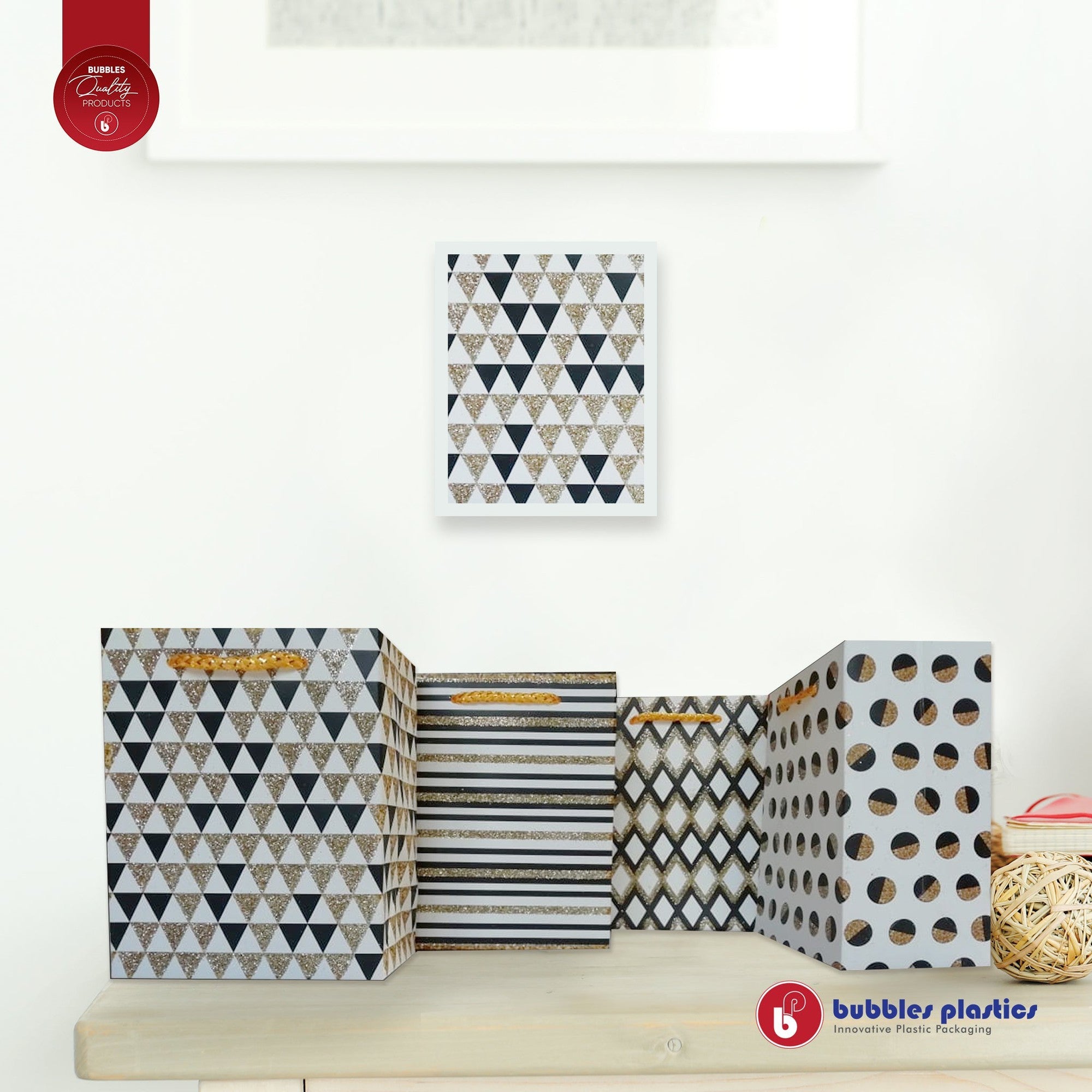 Designer Gift Paper Bag Tinsel Black Gold 11x14cm Small Mini