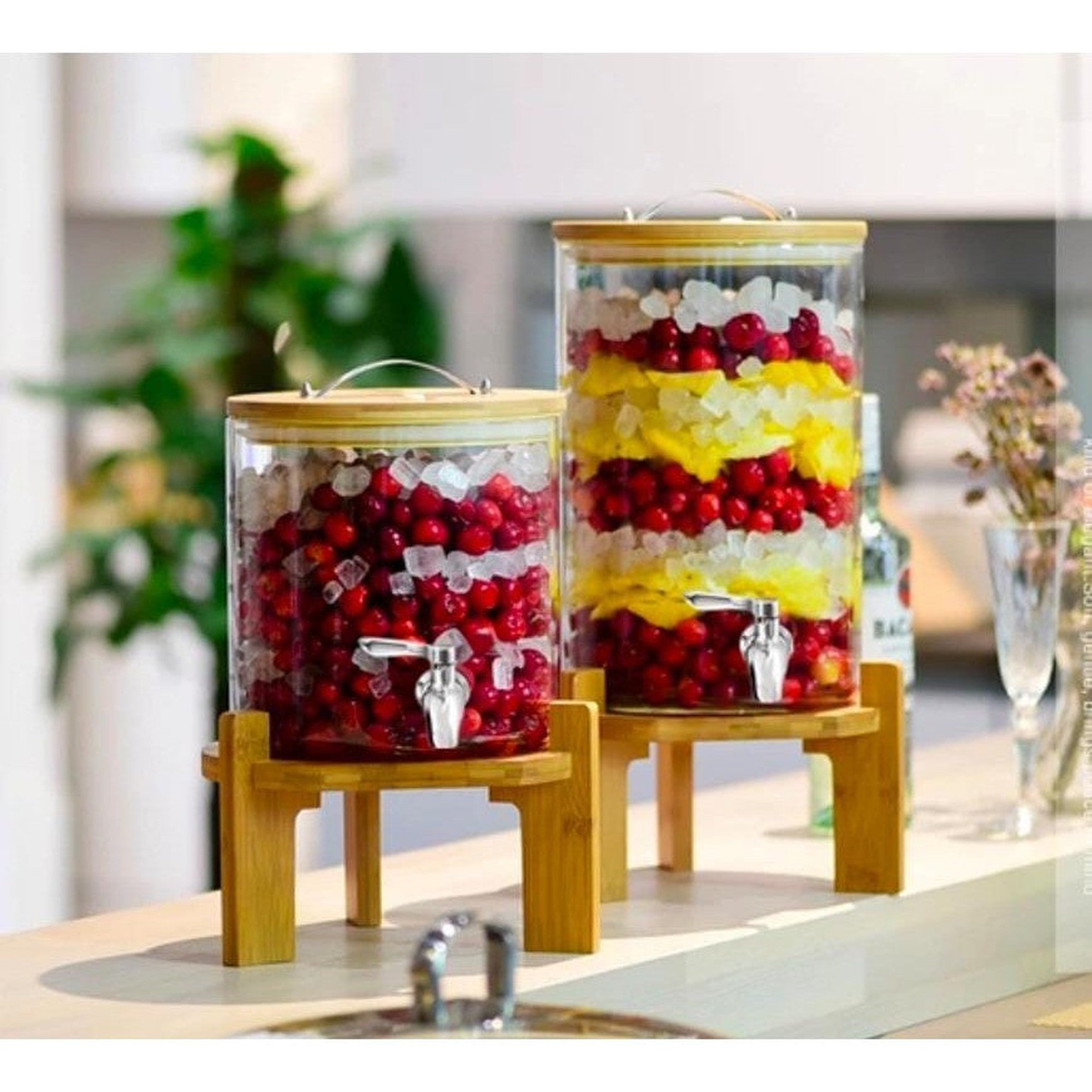 Beverage Dispenser 7.5L Borosilicate Glass Wooden Lid & Stand with Tap Spout
