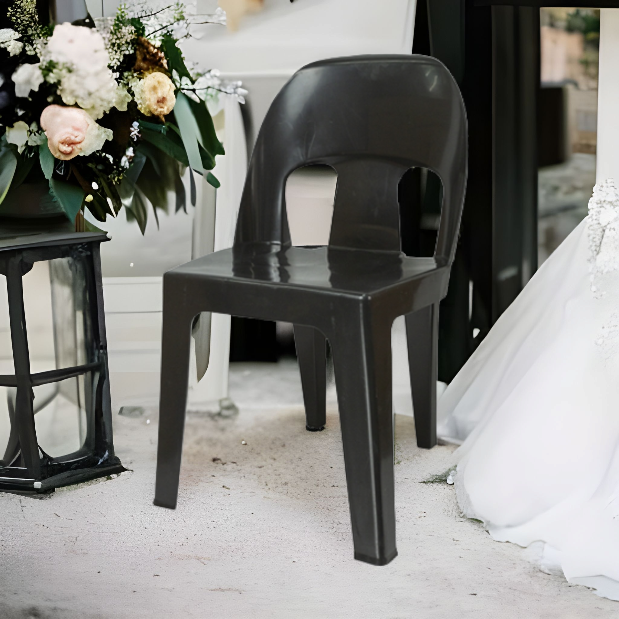 Econo Party Chair Black