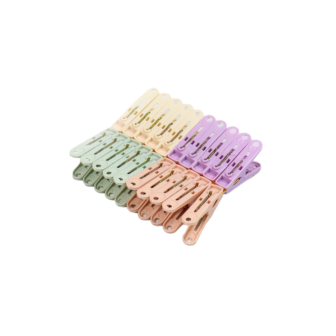 Plastic Clothing Washing Pegs 20pack