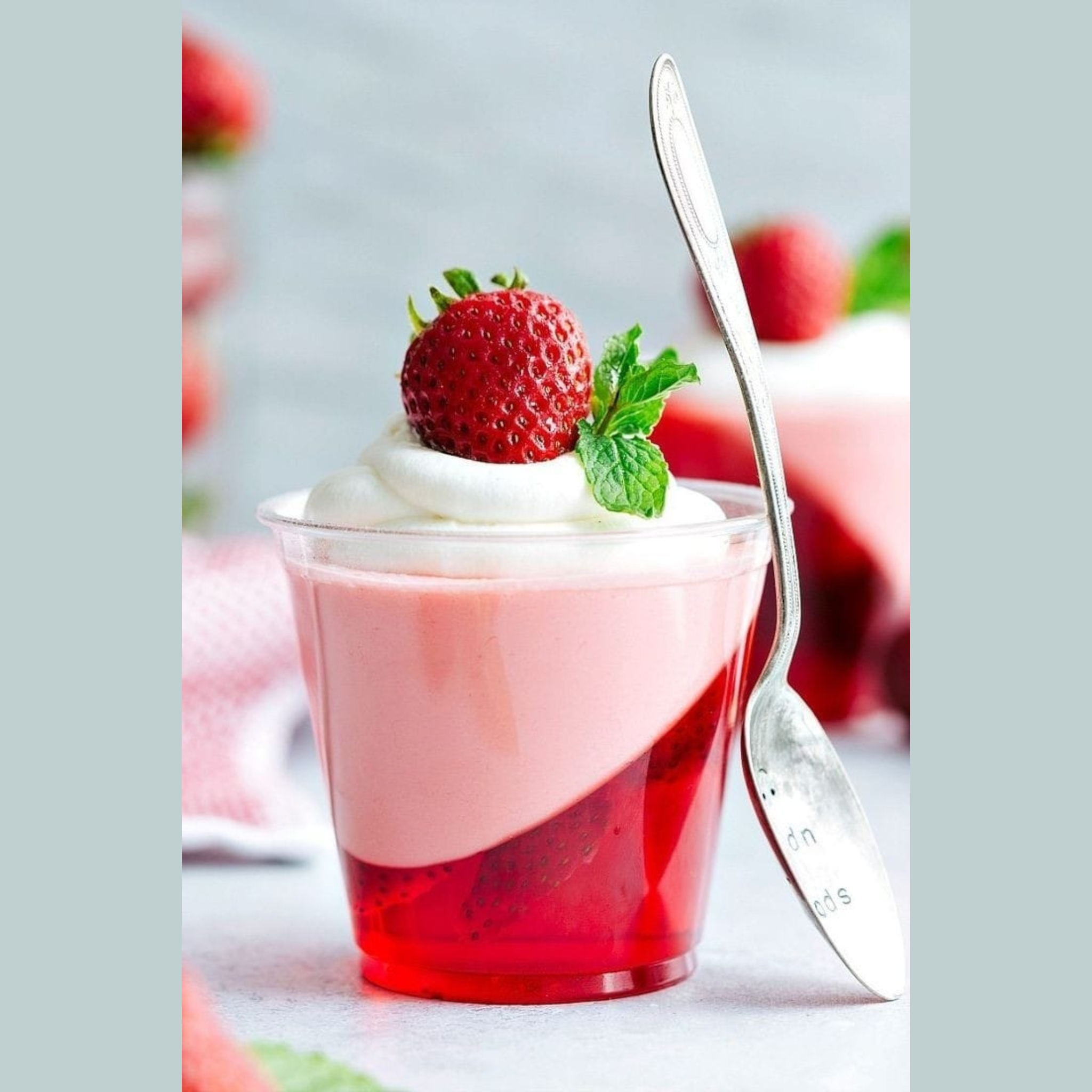 Acrylic Mini Dessert Cup 150ml with Lid 20pack