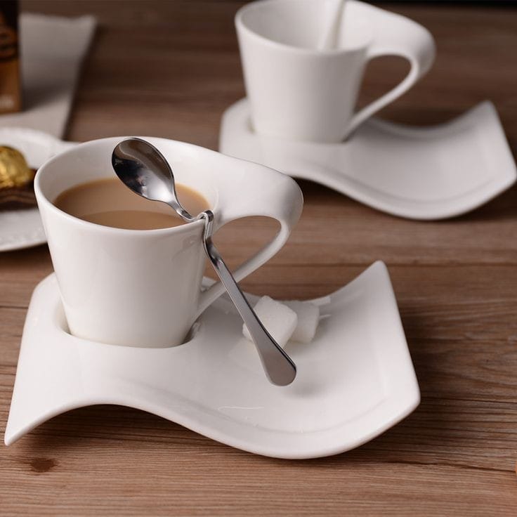 Wavy Cup & Saucer Set 190ml with Spoon