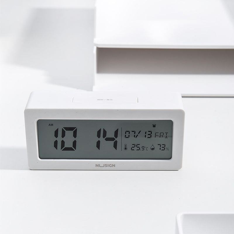 Deli Digital Clock Light Blue