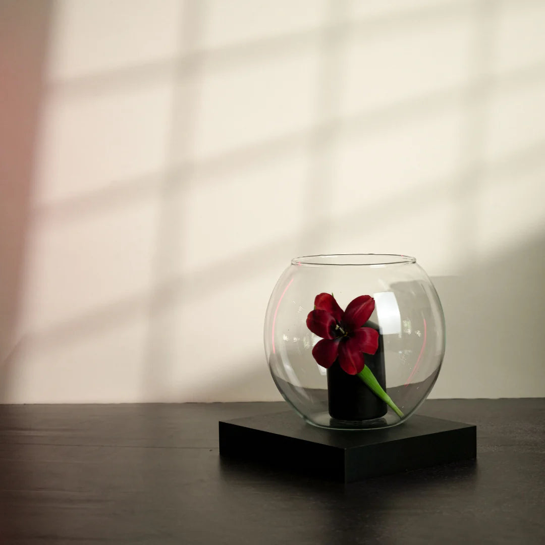 Simax 21.5cm Glass Globe Vase