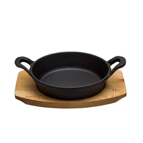 Regent Cookware Cast iron Pan with 2 Handlle On Brich Wood Board 30919