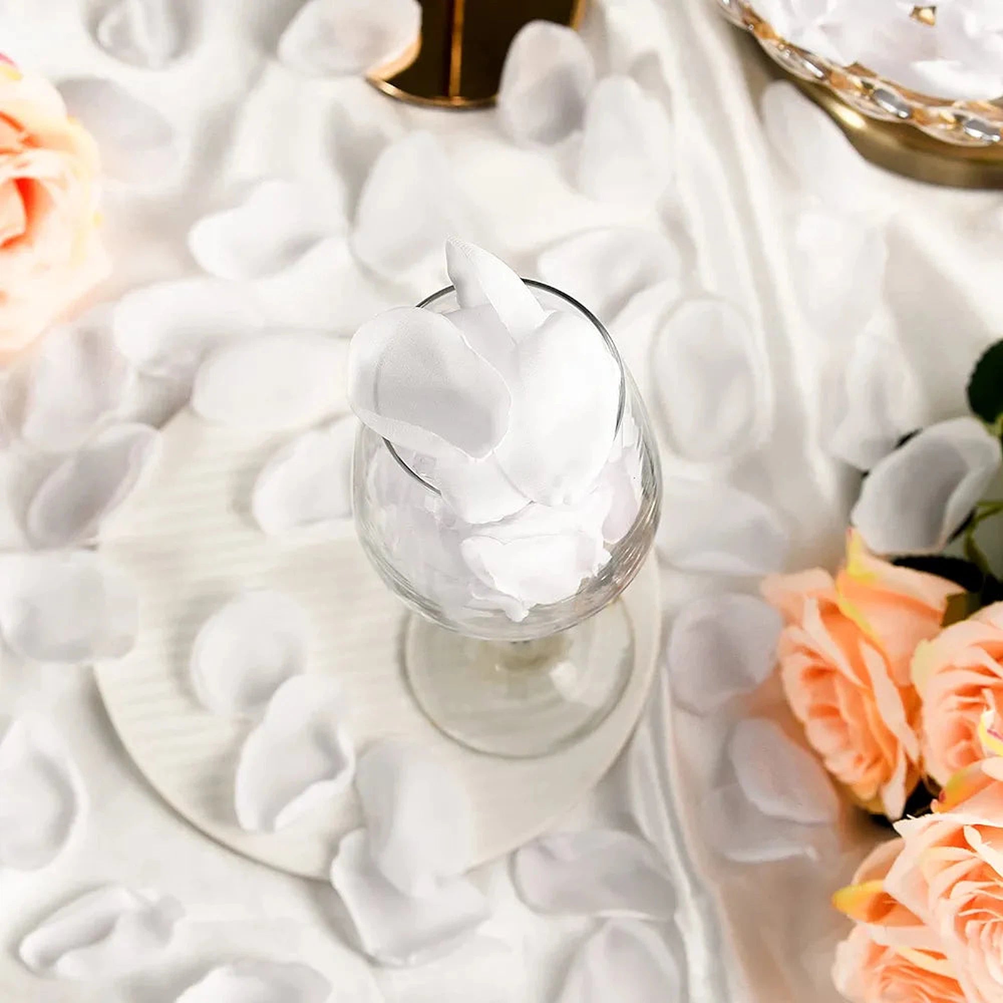 Artificial White Rose Petals 150pcs