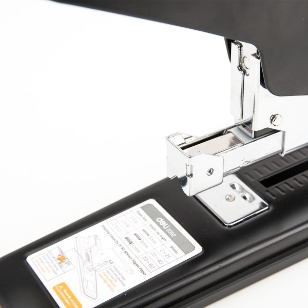 Deli Stapler 50-Sheet Heavy Duty