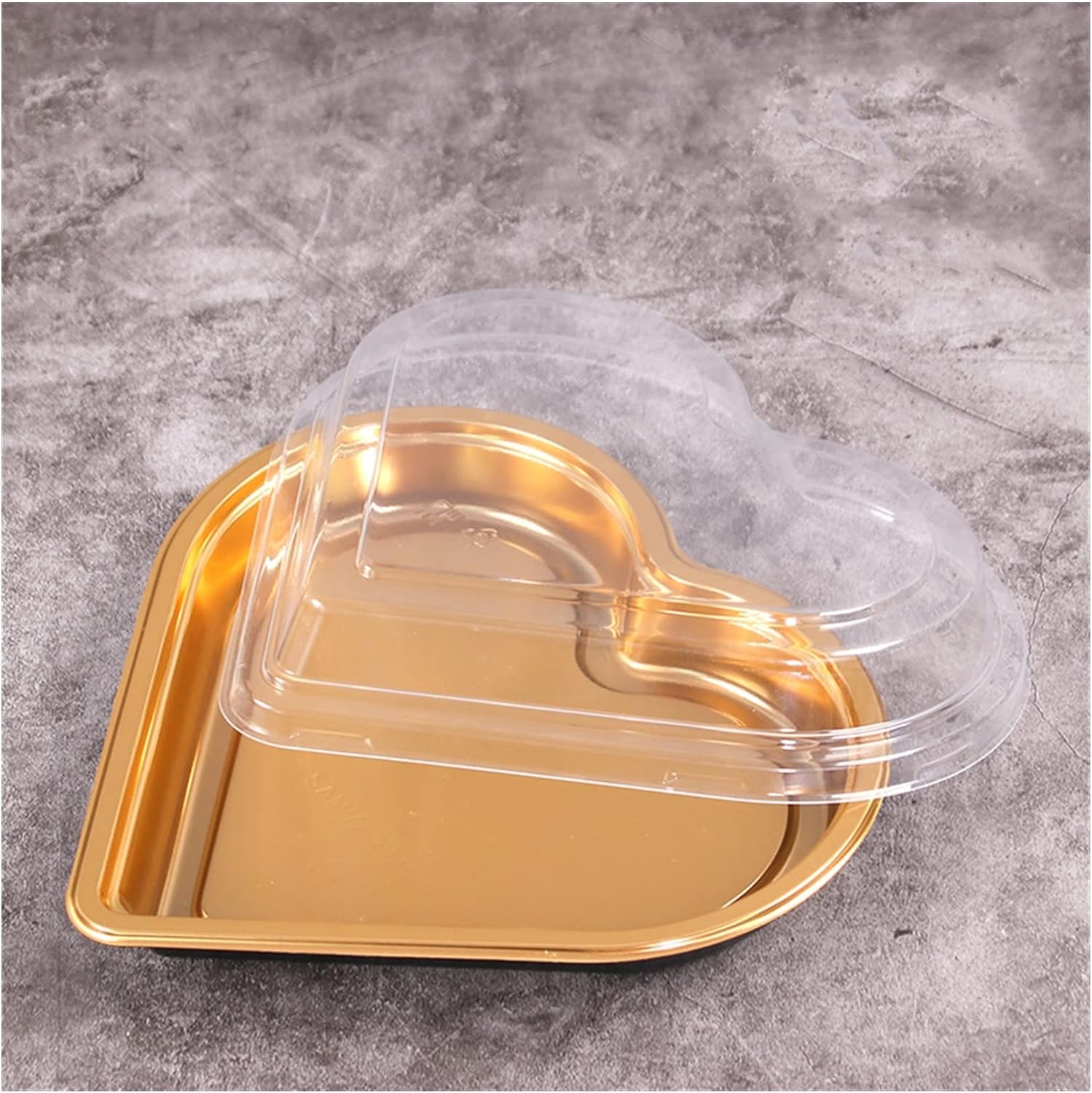 Disposable Serving To Go Plastic Heart Tray Gold with Lid