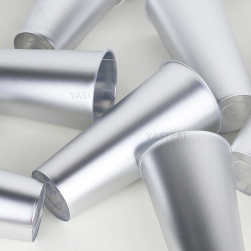 Disposable PP Drinking Silver Cup with White Sipper Lid