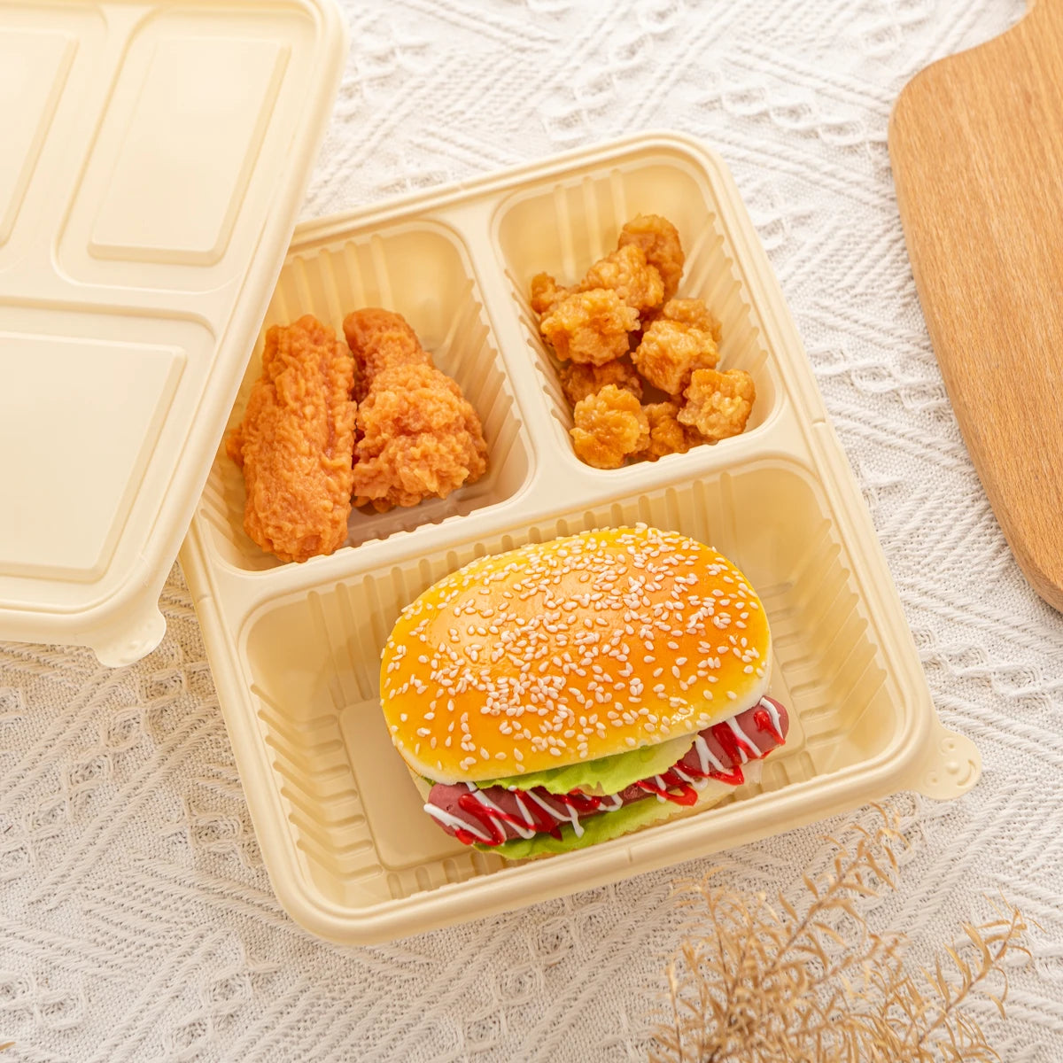 Microwavable Takeaway Lunchbox Food Tray with Lid 3-Division 21.5x18.5cm Biodegradable Eco Friendly 10pack