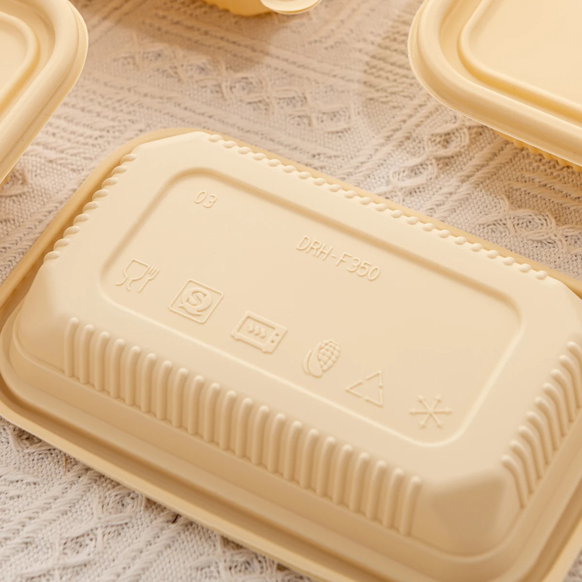 Microwavable Takeaway Lunchbox Food Tray with Lid 18.5x12cm Biodegradable Eco Friendly 10pack