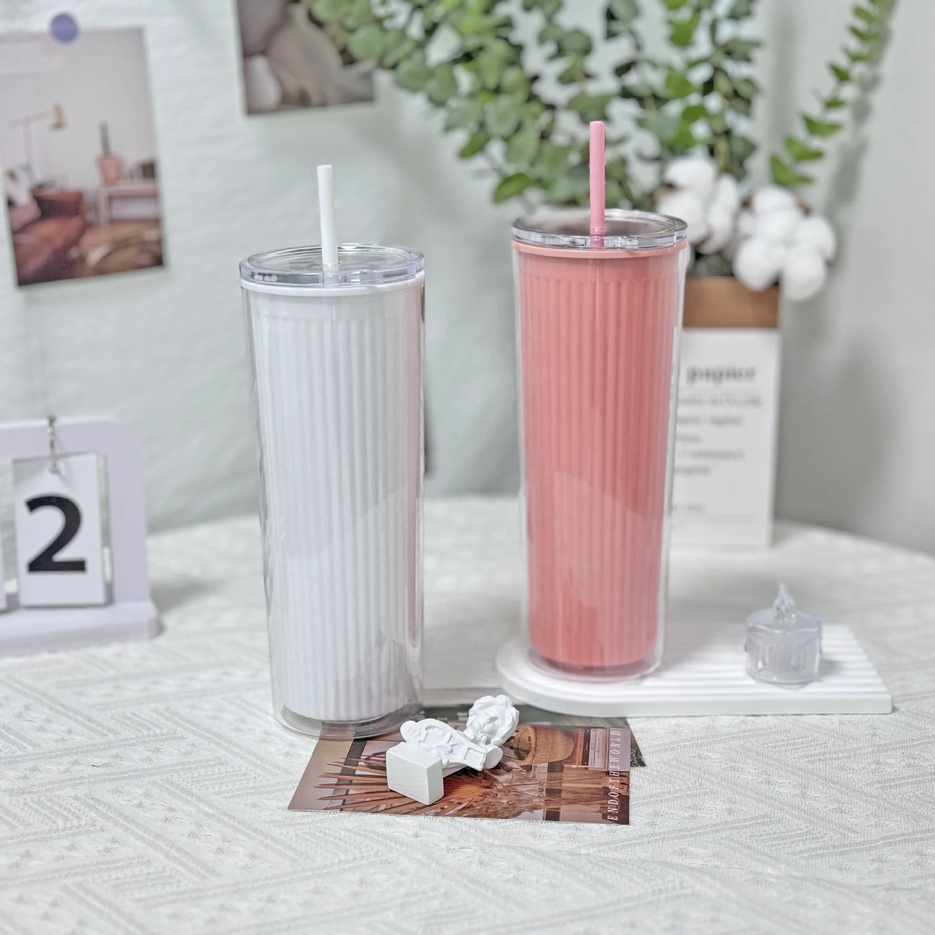 720ml Acrylic Drinking Tumbler Bottle with Lid & Straw 23x9cm