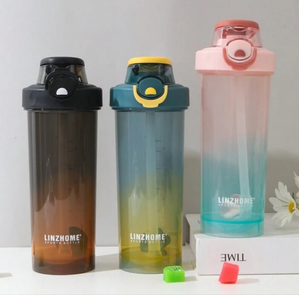 Linzhome Plastic Shaker Bottle with Ball 800ml 1pc