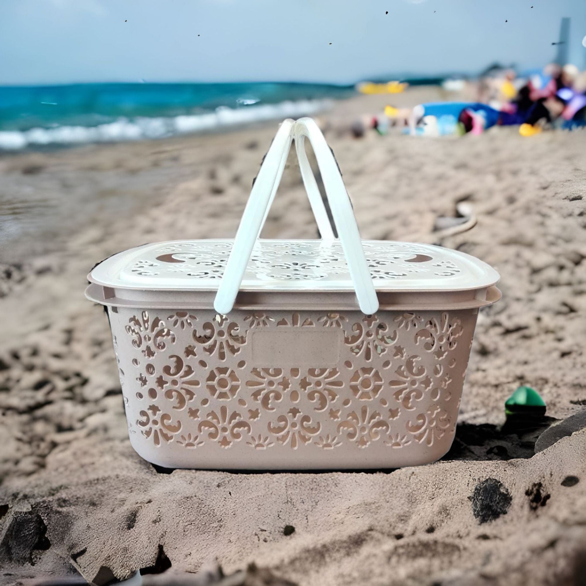 Picnic Basket with Handle and Lid Medium