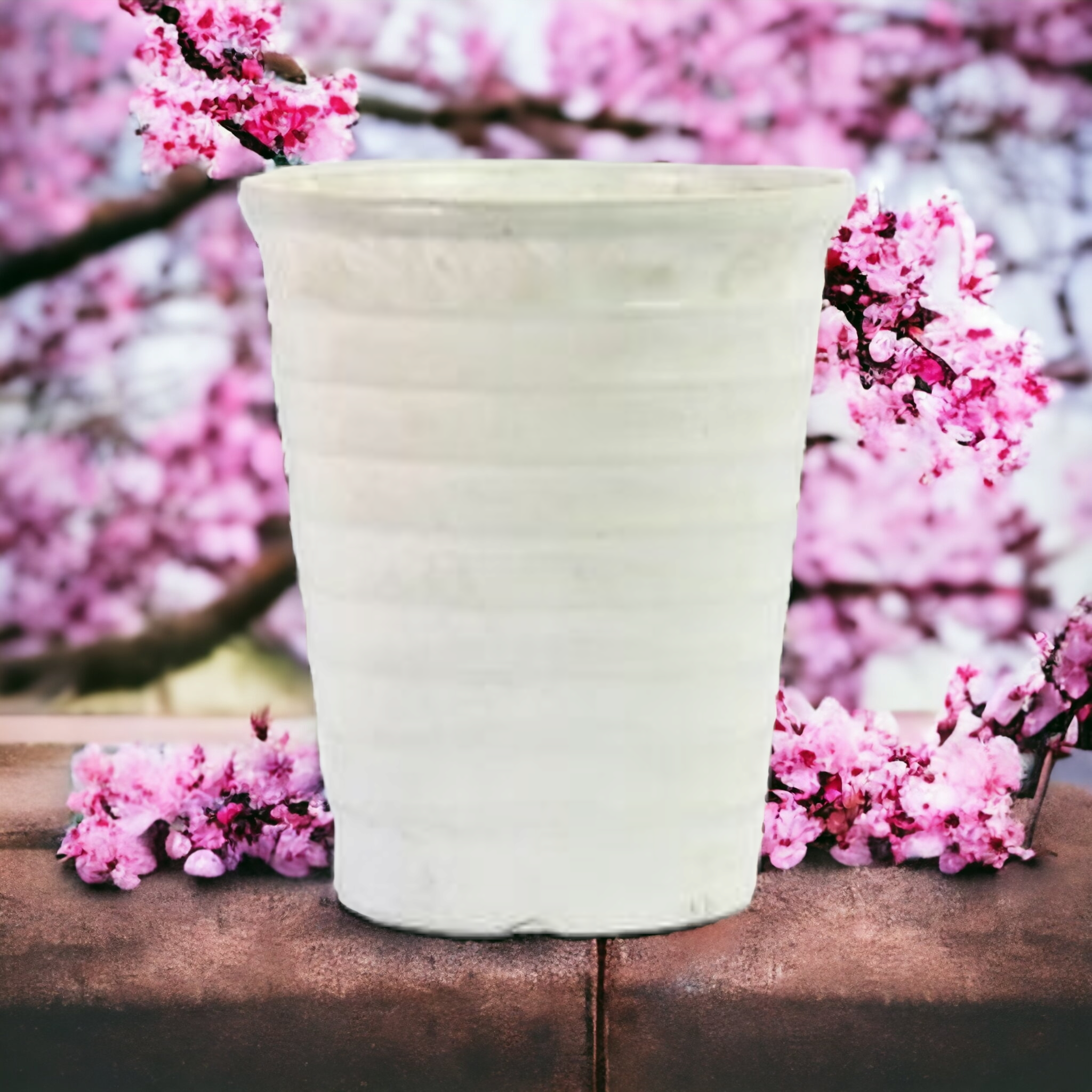 Plastic Vase Flower Planter Pot Round Medium - White 515