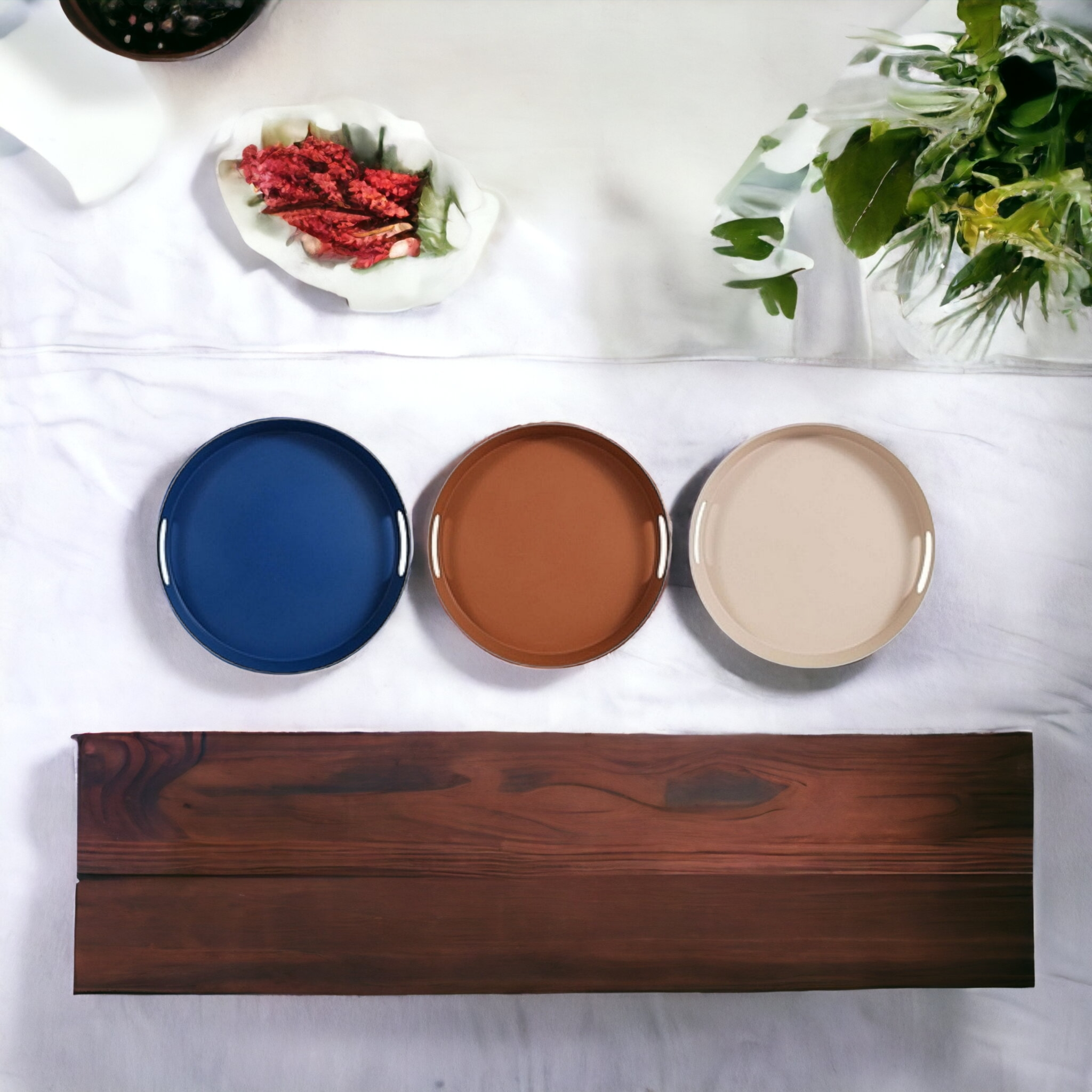 Melamine Serving Tray Round 28cm with Cut out Handles
