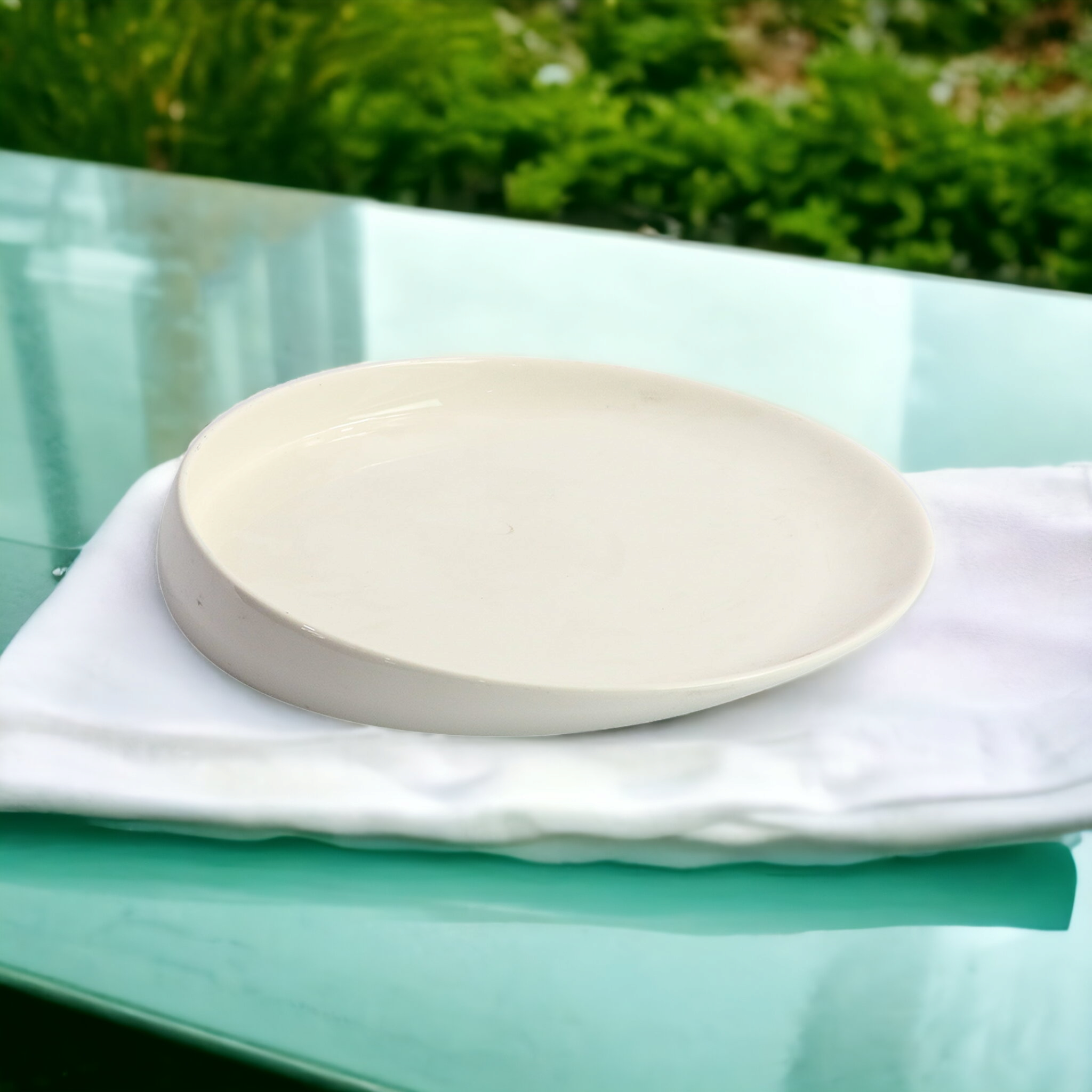 Ceramic Serving Platter Round Tilted 25.5x3.5