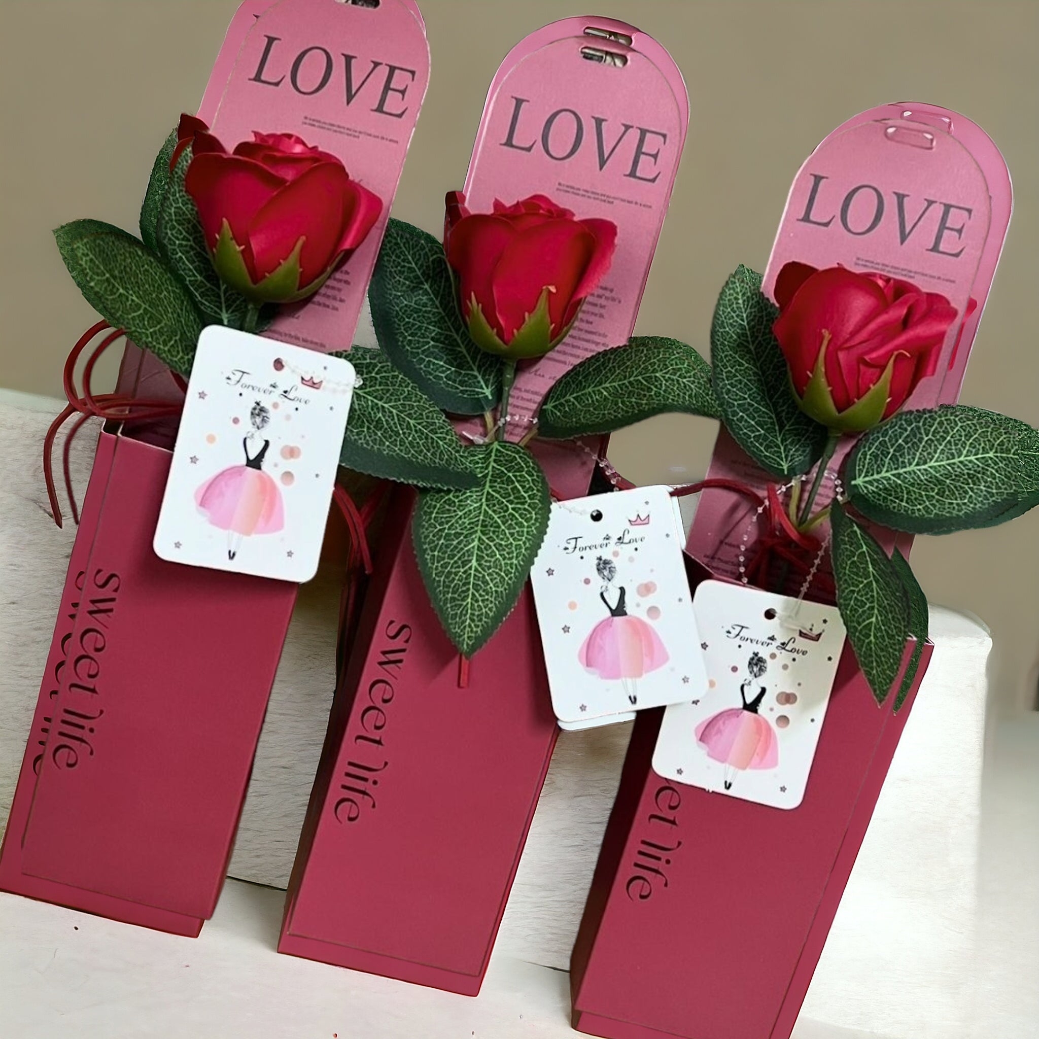 Artificial Flower Rose in Gift Box