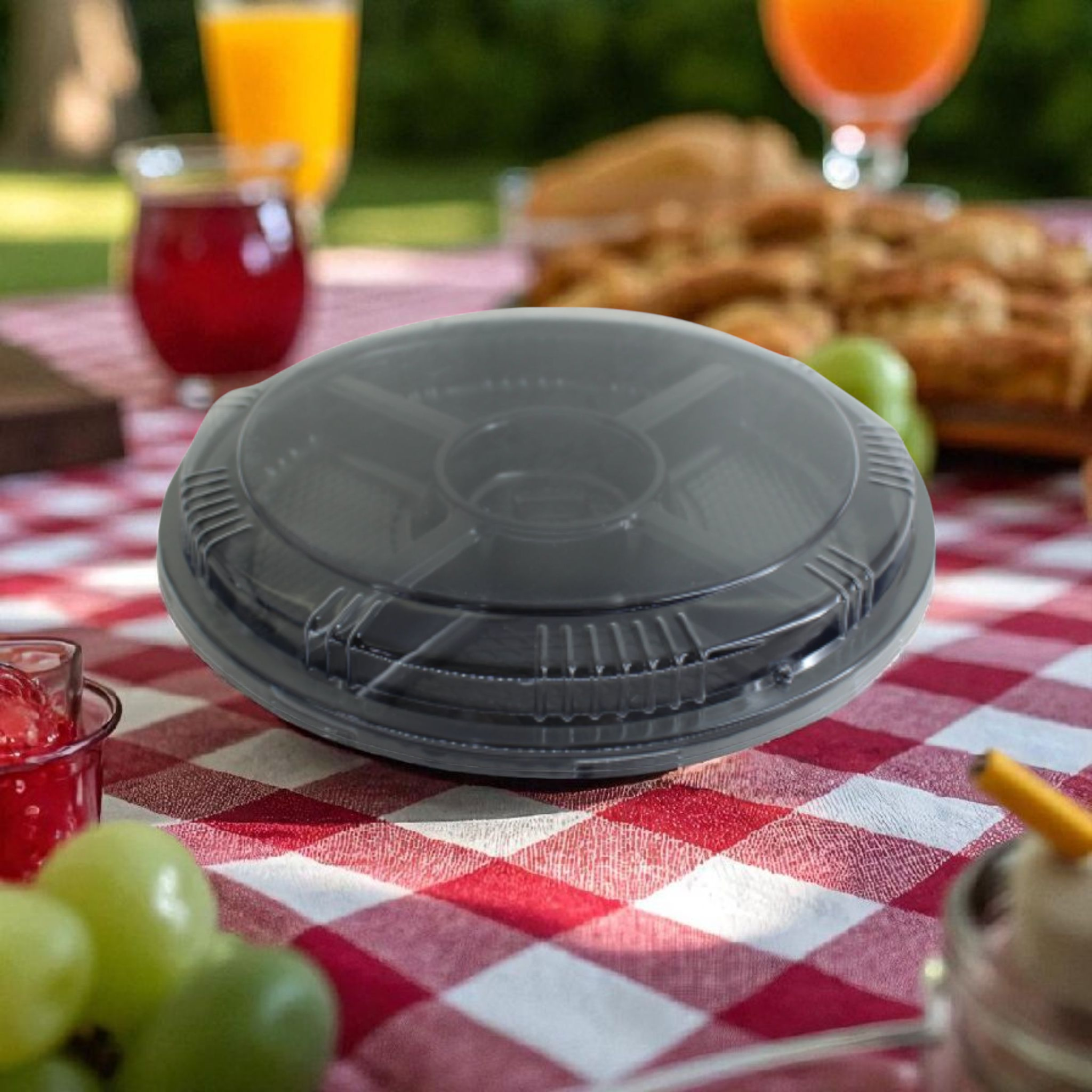 Disposable Serving To Go Snack Container Tray Black 5-Division Round XPP651