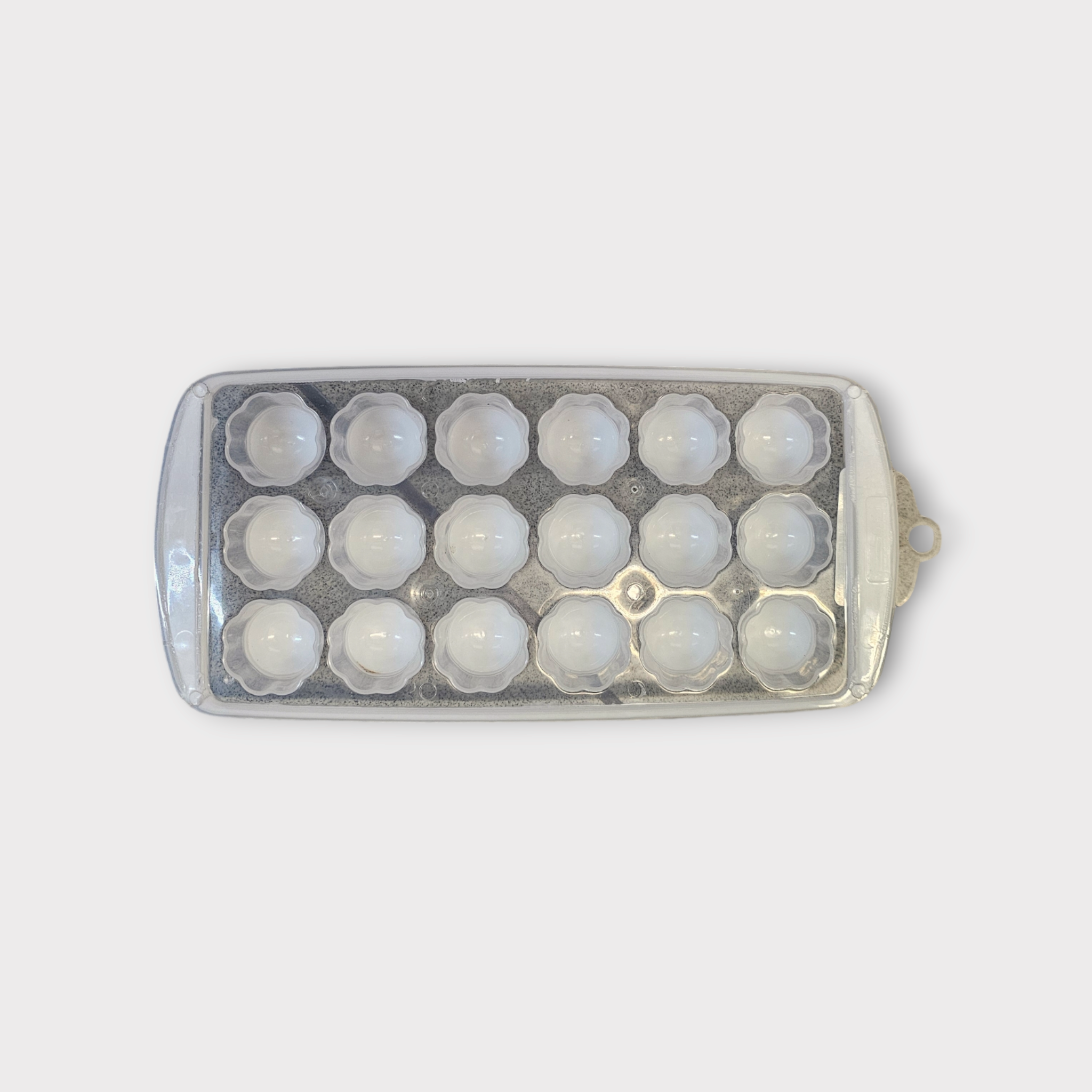 Artic Plastic Ice Cube Tray 15-Grid